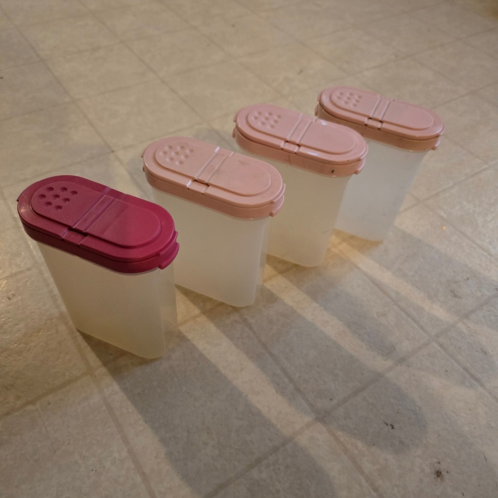 Tupperware Spice Shakers Set of 4 Pink Magenta Modular Mates Vintage Kitchenware